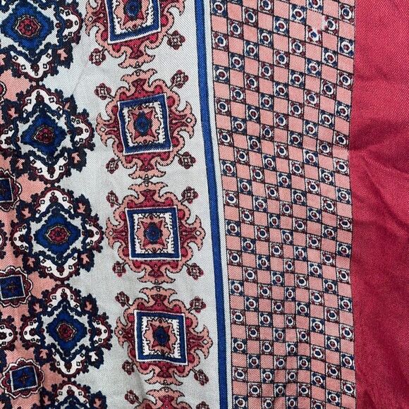 Vintage style scarf - Picture 3 of 3